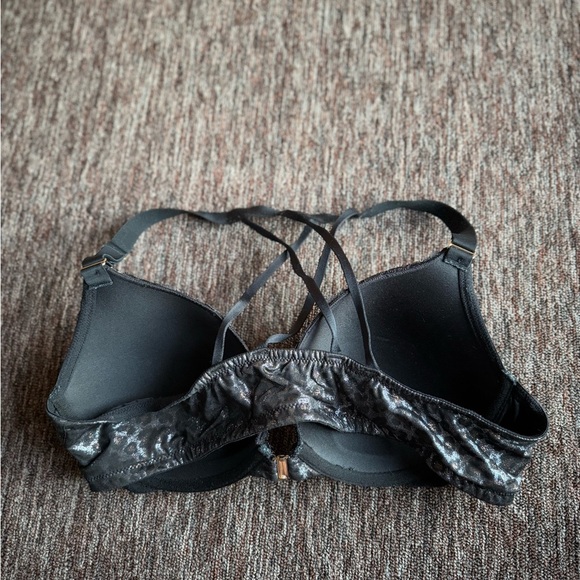 LANE BRYANT CACIQUE 42C Smooth Boost Plunge Racerback Bra Animal sparkle Print - Picture 3 of 7